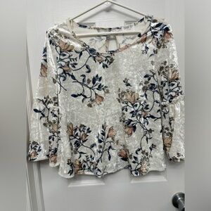 Vintage style velvet top